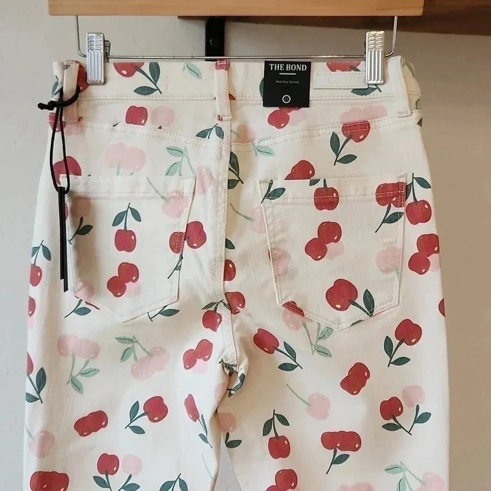 NWT ||FREE PEOPLE-BLANK NYC|| Cherry Print Jeans, Zippers At Ankle, White, Sz 27